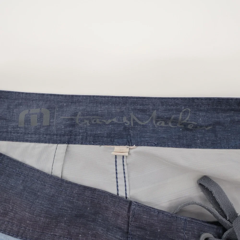 Travis Mathew Board Shorts‎ Blue Grey Striped Swim Trunks Mens XL Inseam 9